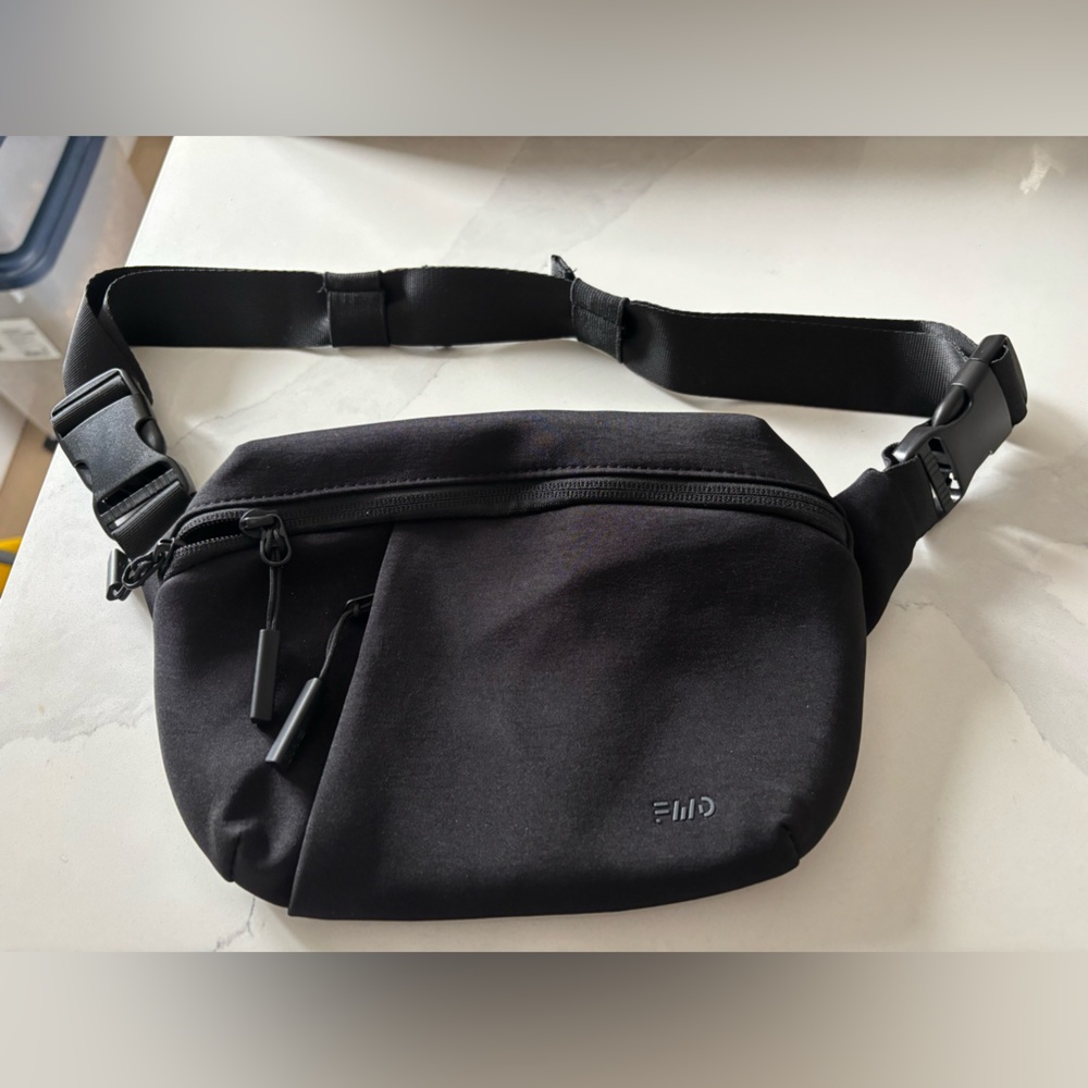 FWD On The Go Hip Pack